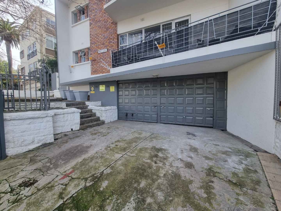 To Let 2 Bedroom Property for Rent in Tamboerskloof Western Cape
